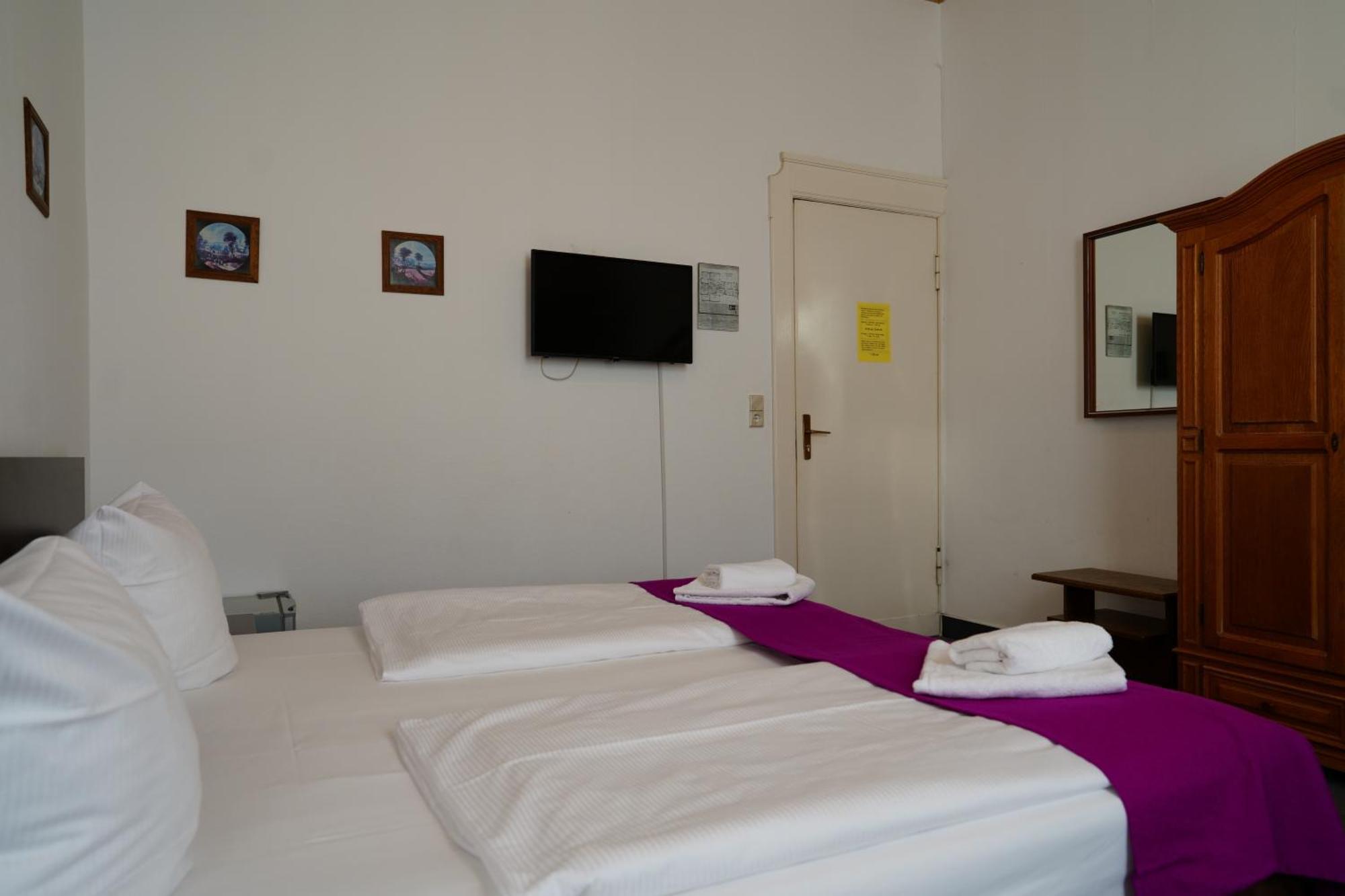 ברלין Hotelpension Margrit מראה חיצוני תמונה