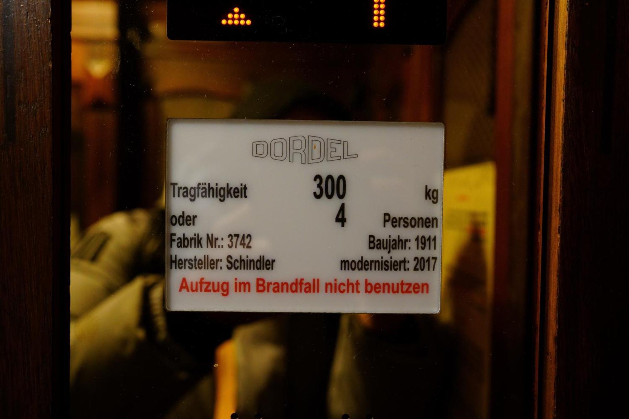 ברלין Hotelpension Margrit מראה חיצוני תמונה