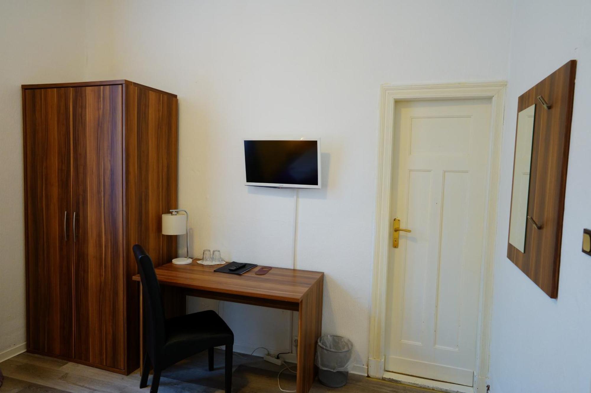 ברלין Hotelpension Margrit מראה חיצוני תמונה