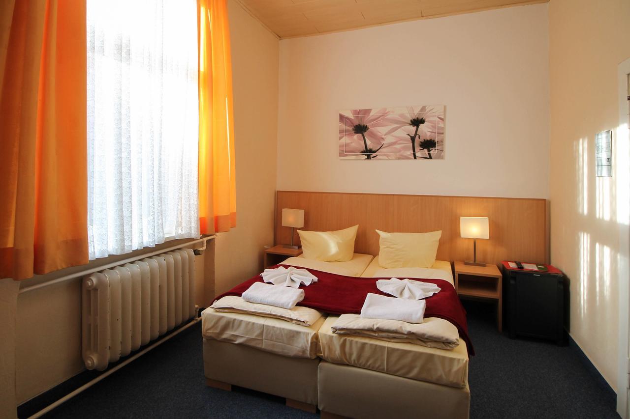 ברלין Hotelpension Margrit מראה חיצוני תמונה