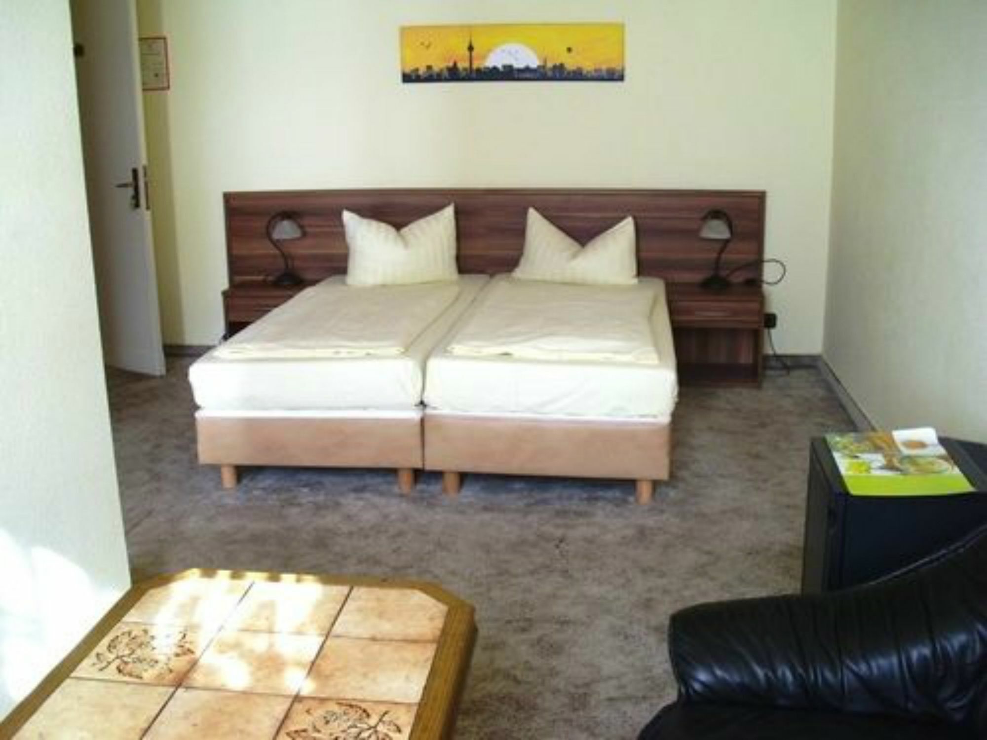 ברלין Hotelpension Margrit מראה חיצוני תמונה